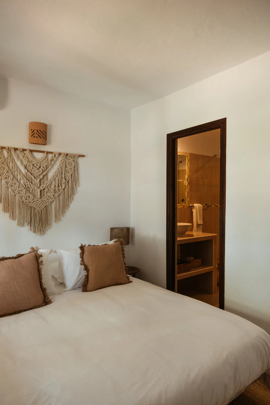 Private Room Inside of a Two Bedroom Apartment